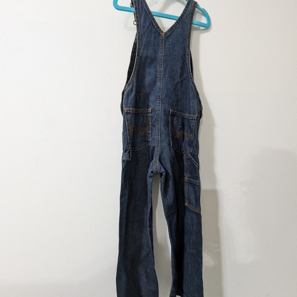 🩵 Kids Wrangler Style Long Denim Overalls Size 5T - Picture 5 of 8